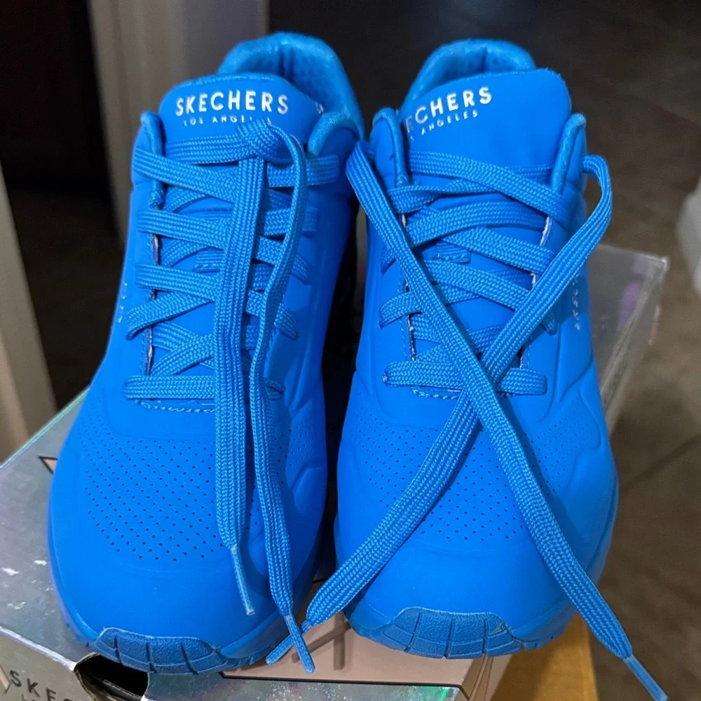 Skechers Electric Blue Sneakers - Picture 3 of 7